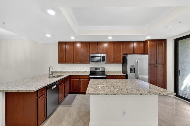 5720 PALMER CIRCLE 102, Bradenton, FL 34211