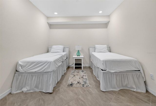 5720 PALMER CIRCLE 102, Bradenton, FL 34211