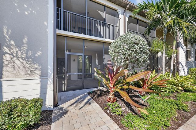 5720 PALMER CIRCLE 102, Bradenton, FL 34211