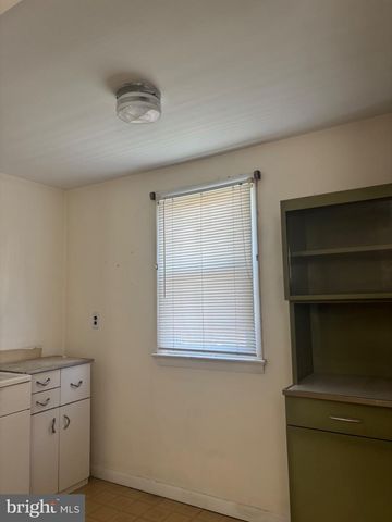 4823 FORREST AVE, Pennsauken, NJ 08110