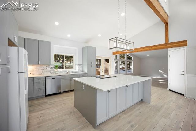 33 Stillforest Lane, Woodland Park, CO 80863