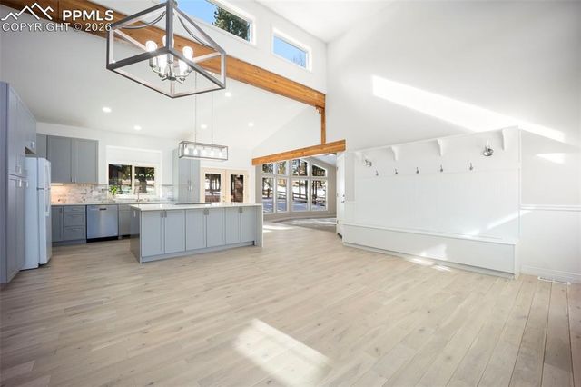 33 Stillforest Lane, Woodland Park, CO 80863