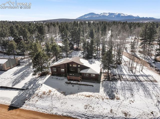 33 Stillforest Lane, Woodland Park, CO 80863