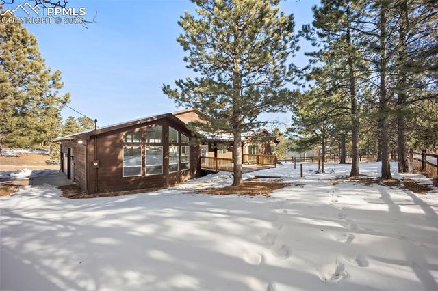 33 Stillforest Lane, Woodland Park, CO 80863
