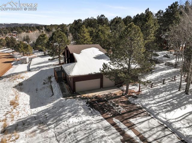 33 Stillforest Lane, Woodland Park, CO 80863