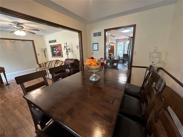 6440 Greenwood Street, Shawnee, KS 66216