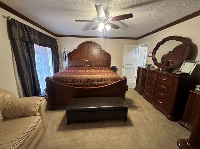 6440 Greenwood Street, Shawnee, KS 66216