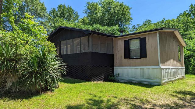 609 Lear Avenue, Camden, AR 71701