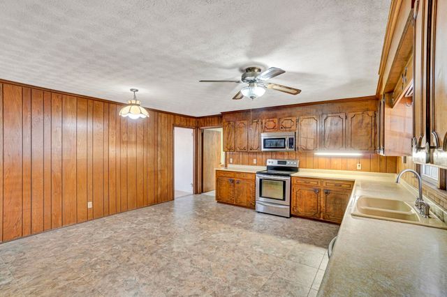 744 Cooper Bridge Road, Fountain Inn, SC 29644