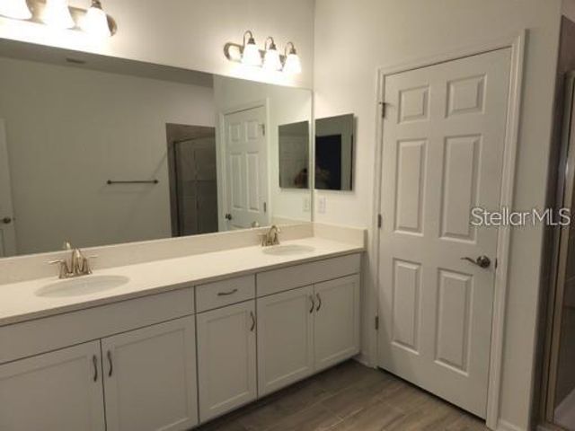 4004 VIA SIENNA CIRCLE, Sarasota, FL 34243