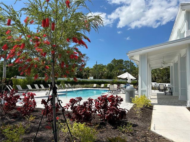 4004 VIA SIENNA CIRCLE, Sarasota, FL 34243