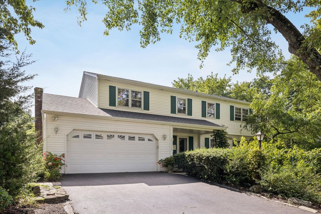 27W215 Oakwood Street, Winfield, IL 60190 — exterior