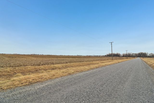 32309 S Cedar Road, Manhattan, IL 60442