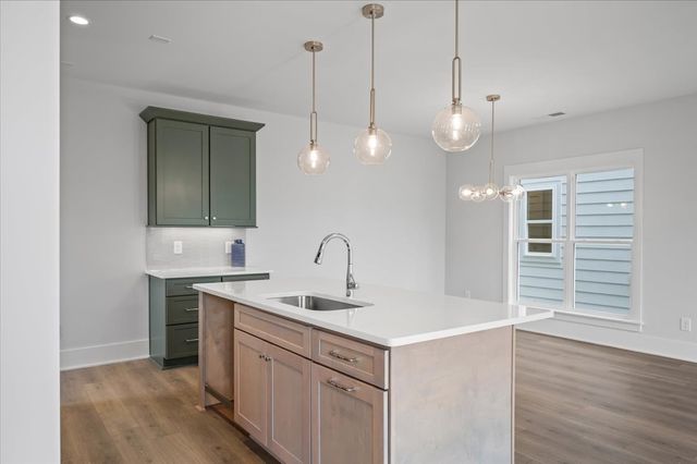 3045B Hillside Rd, Nashville, TN 37207