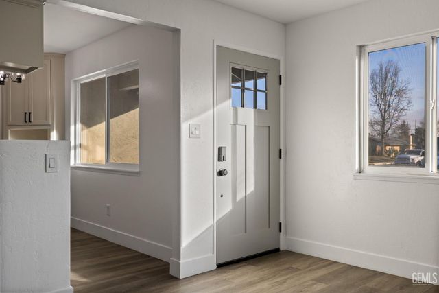 6104 Cumin Lane, Bakersfield, CA 93309