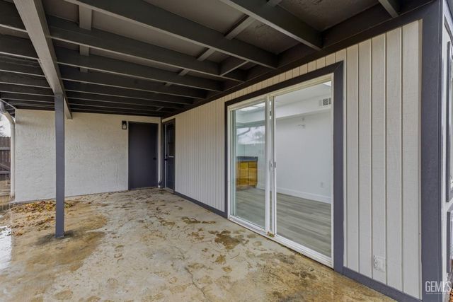 6104 Cumin Lane, Bakersfield, CA 93309