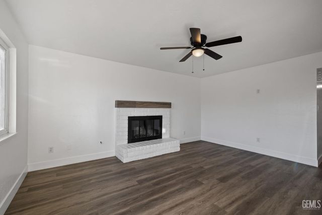 6104 Cumin Lane, Bakersfield, CA 93309