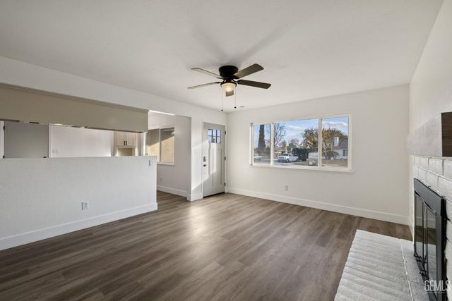 6104 Cumin Lane, Bakersfield, CA 93309