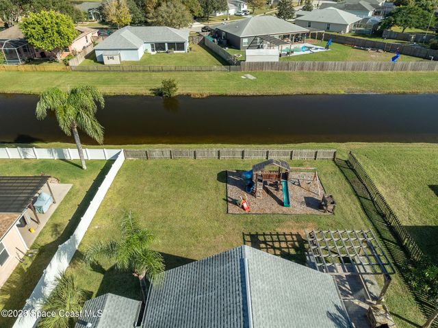 4030 Caparosa Circle, Melbourne, FL 32940