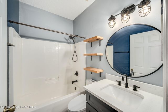 4030 Caparosa Circle, Melbourne, FL 32940