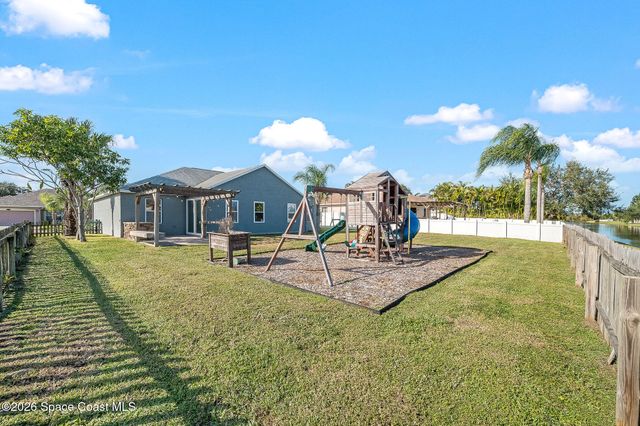 4030 Caparosa Circle, Melbourne, FL 32940