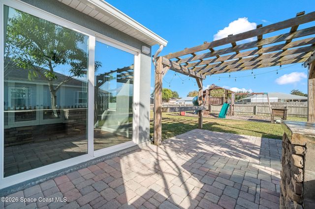 4030 Caparosa Circle, Melbourne, FL 32940