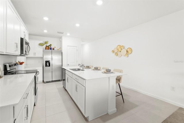 1828 VANORA LANE, Sarasota, FL 34240