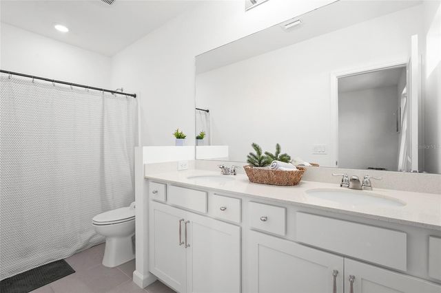 1828 VANORA LANE, Sarasota, FL 34240