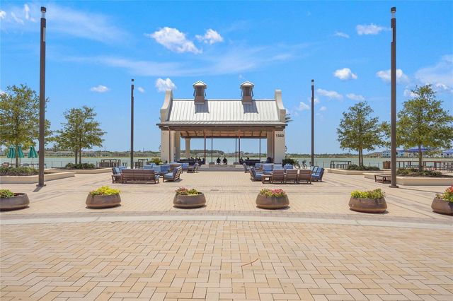 1828 VANORA LANE, Sarasota, FL 34240