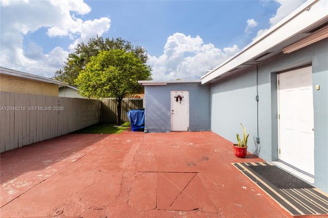 2818 SW 2nd Street, Miami, FL 33135