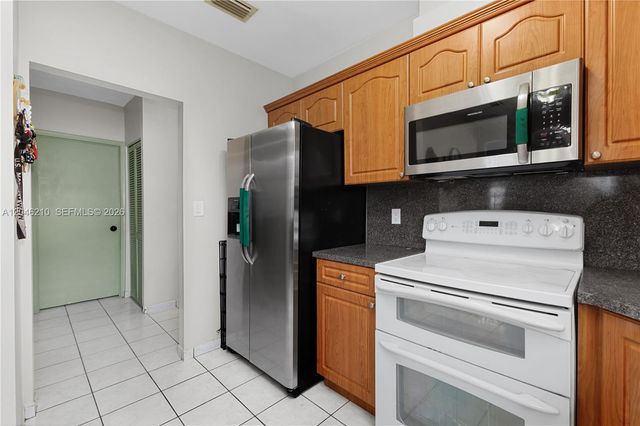 2818 SW 2nd Street, Miami, FL 33135