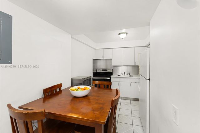 2818 SW 2nd Street, Miami, FL 33135