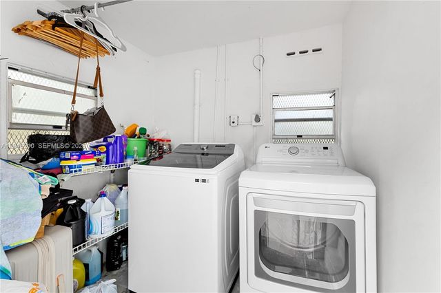 2818 SW 2nd Street, Miami, FL 33135