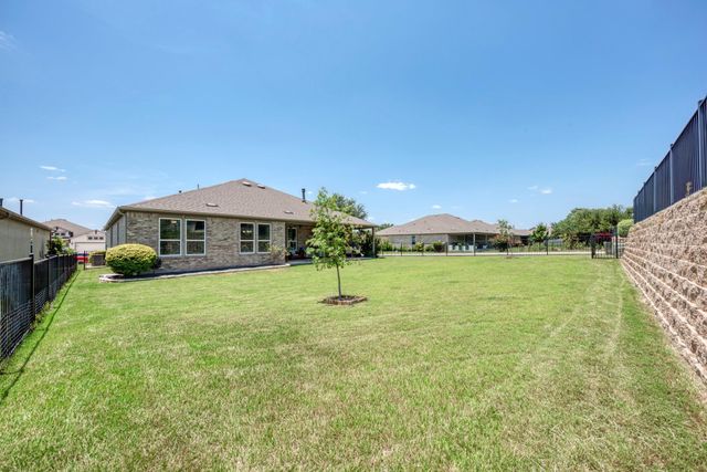 114 Palo Blanco Creek LN, Georgetown, TX 78633