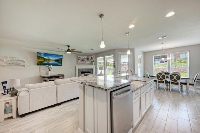 114 Palo Blanco Creek LN, Georgetown, TX 78633