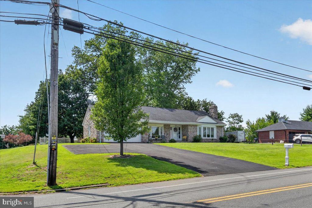 1532 SWAMP PIKE, GILBERTSVILLE, PA 19525 — photo 3