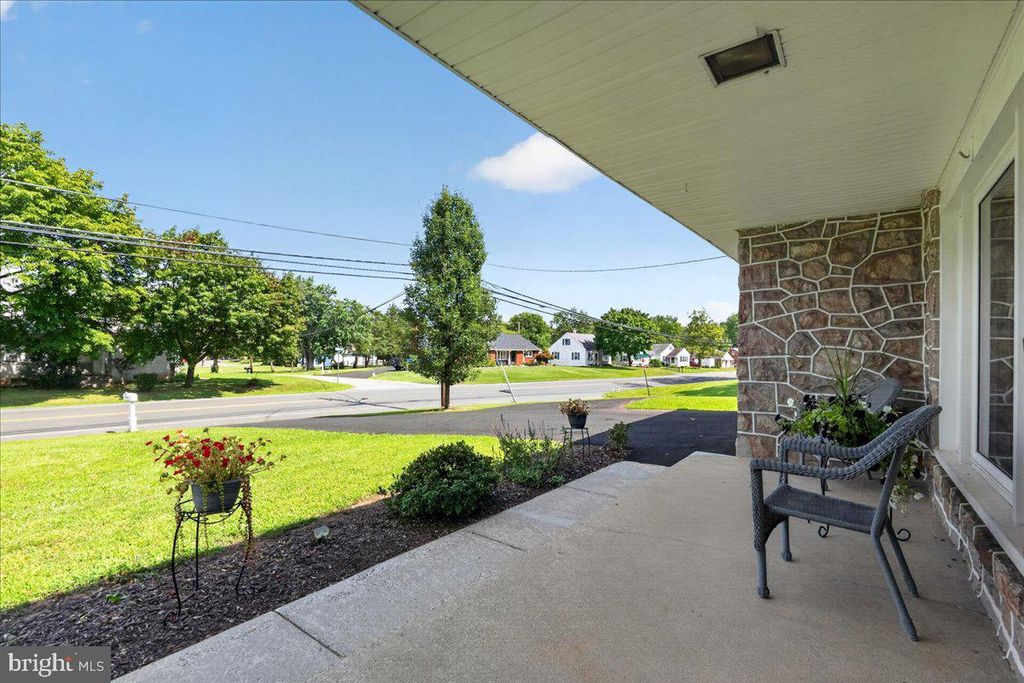 1532 SWAMP PIKE, GILBERTSVILLE, PA 19525 — photo 5