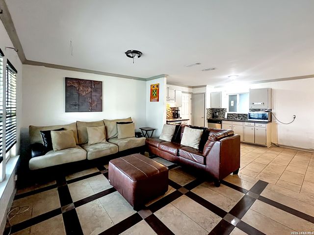 4203 AVENIDA PRIMA ST, San Antonio, TX 78233