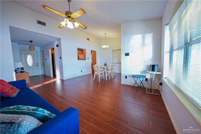 4113 Carnation Avenue, Mcallen, TX 78501