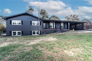 2135 surrey Trail, Conyers, GA 30013