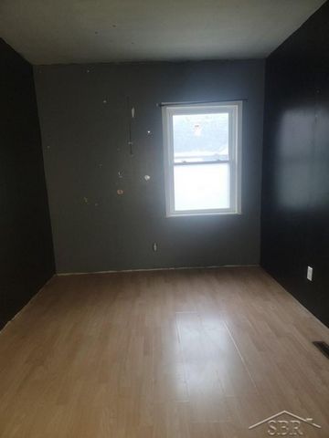 729 Kendrick Street, Saginaw, MI 48602