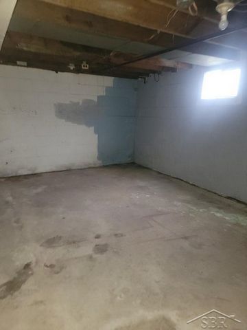 729 Kendrick Street, Saginaw, MI 48602