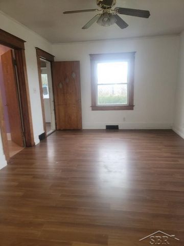 729 Kendrick Street, Saginaw, MI 48602