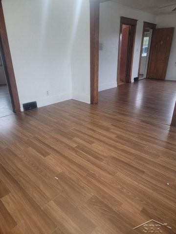 729 Kendrick Street, Saginaw, MI 48602