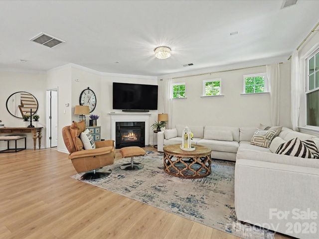 1104 Snowbird Lane, Waxhaw, NC 28173