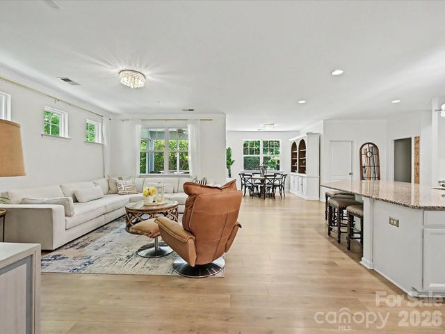 1104 Snowbird Lane, Waxhaw, NC 28173