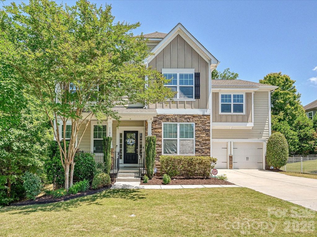 1104 Snowbird Lane, Waxhaw, NC 28173