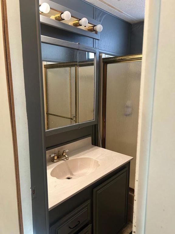 Image 3 of property listing at 69530 Dillon Road 35, Desert Hot Springs, CA 92241