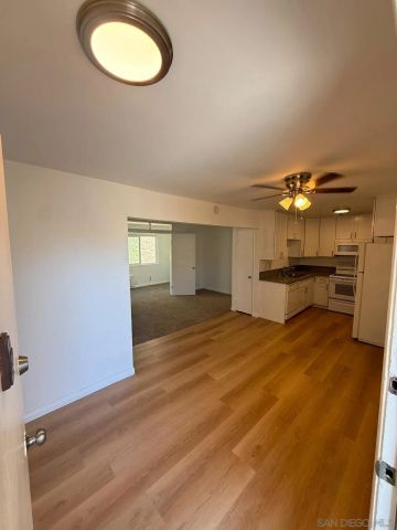 4310 54Th 209, San Diego, CA 92115