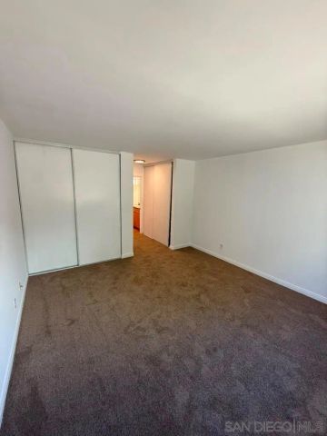 4310 54Th 209, San Diego, CA 92115